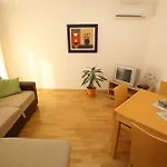 Zubcic * Zára