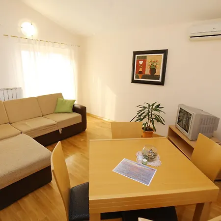 Apartament Zubcic *