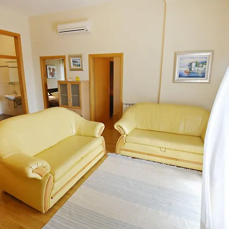 Apartament Zubcic *