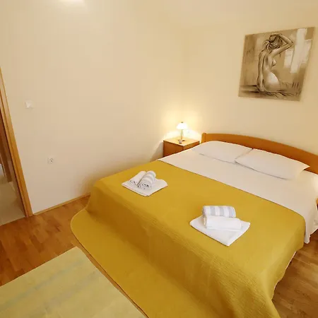 Zubcic Apartament *
