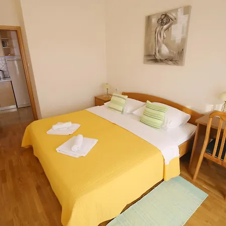 Zubcic Apartament *