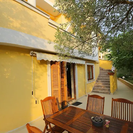 Apartament Zubcic